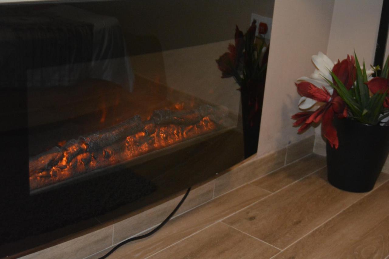 Casa Rural La Zzinetina Con Jacuzzi กอนสแตนตินา ภายนอก รูปภาพ